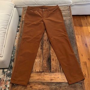 Lululemon ABC Slim Fit Utilitech 32x30 Brown